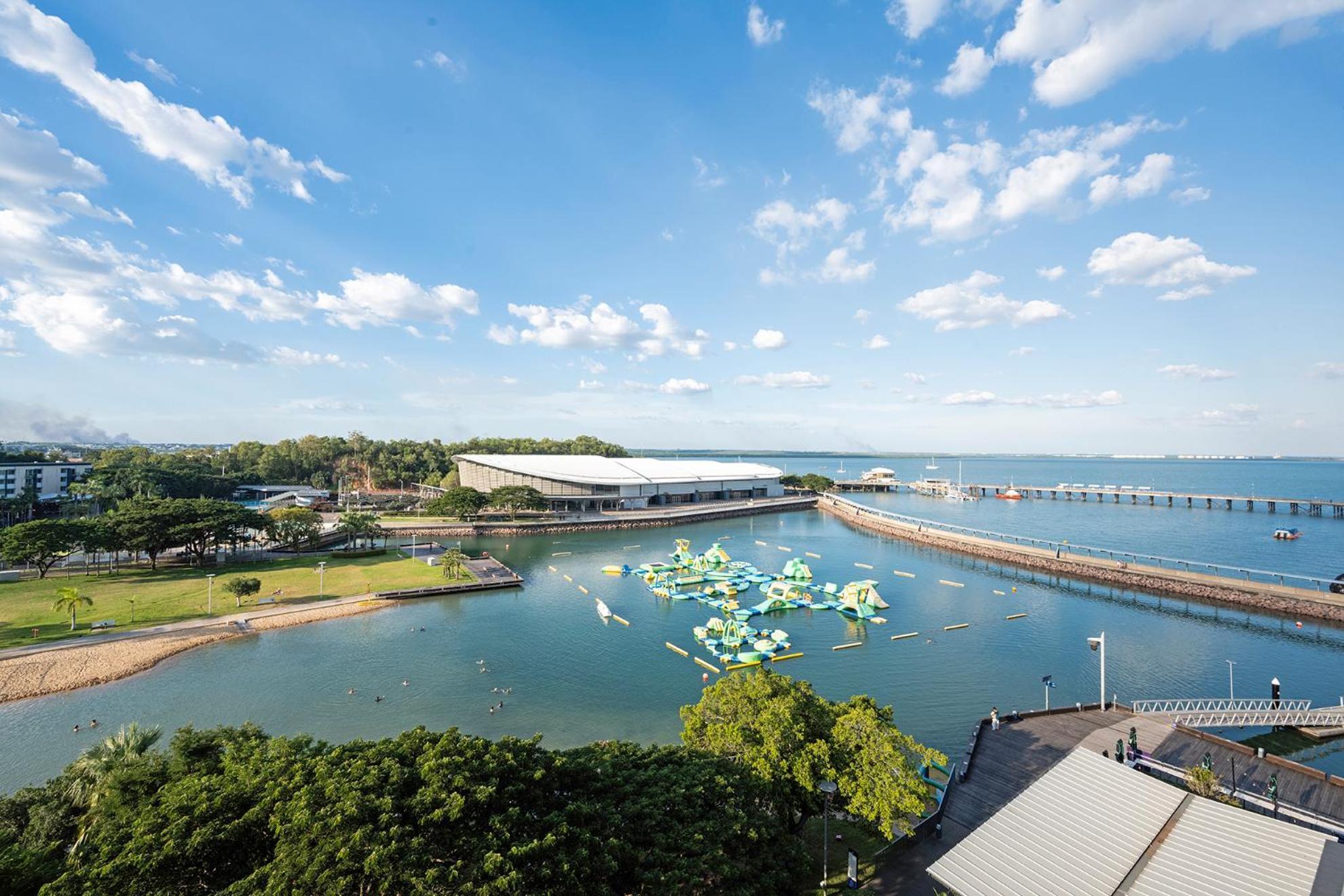 Darwin Waterfront Luxury Suites Exterior photo